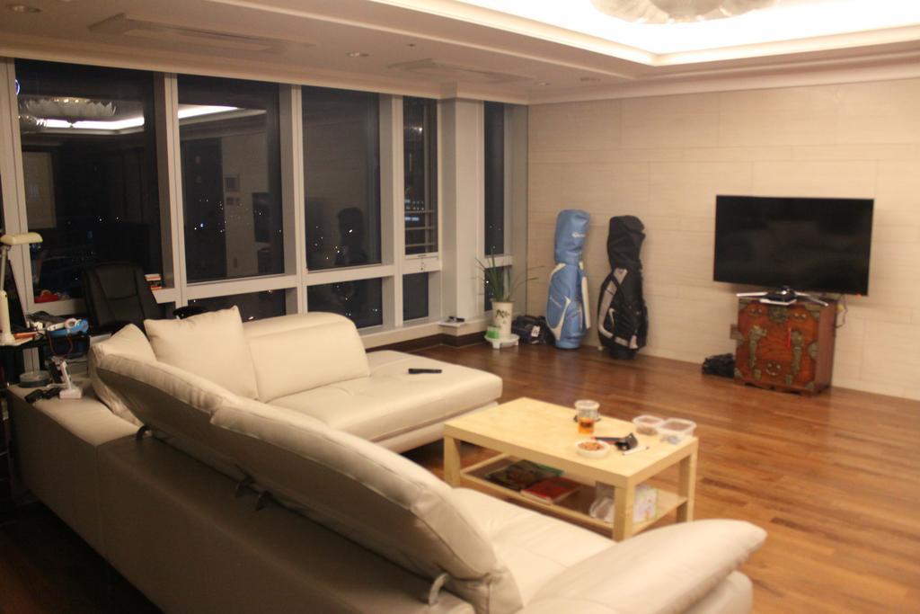 Austin Guesthouse Busan Bagian luar foto